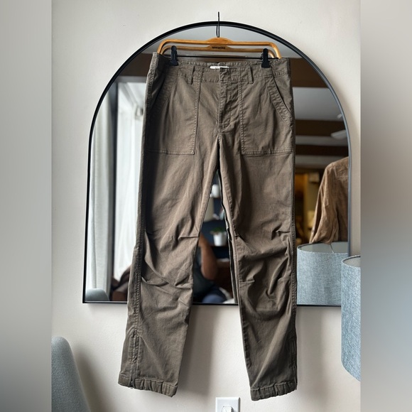 GOLDEN By TNA | cargo joggers | size 10 - Picture 2 of 6